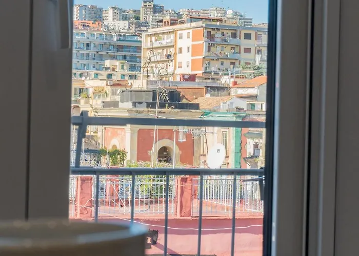 Na Bella Vista Rooftop-b&b بيت ضيافة نابولي