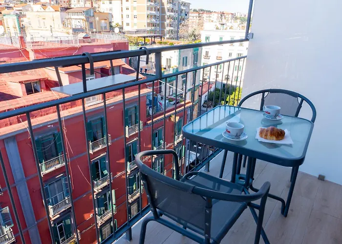 Na Bella Vista Rooftop-b&b نابولي