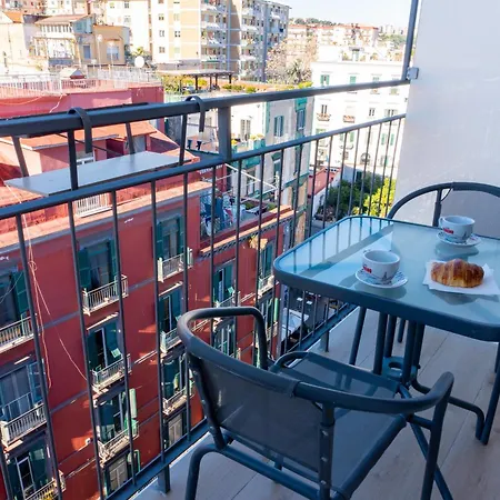 Na Bella Vista Rooftop-b&b 나폴리