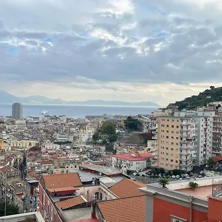 Na Bella Vista Rooftop-b&b 4* נאפולי